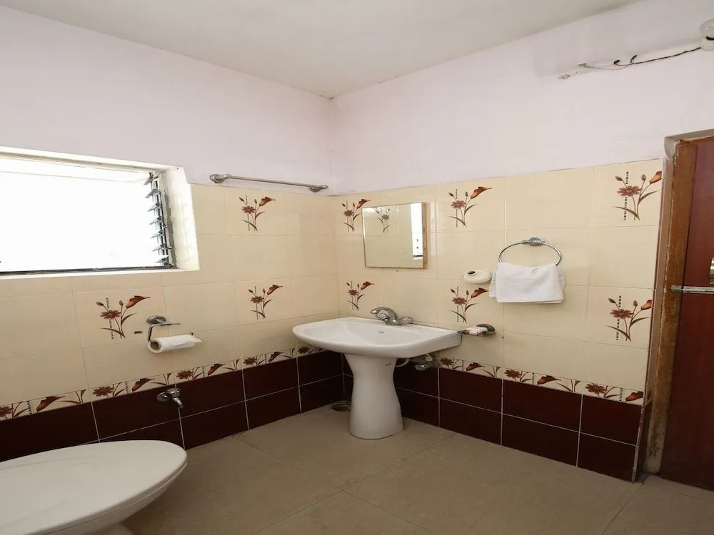 Hotel O Maruti Lodging