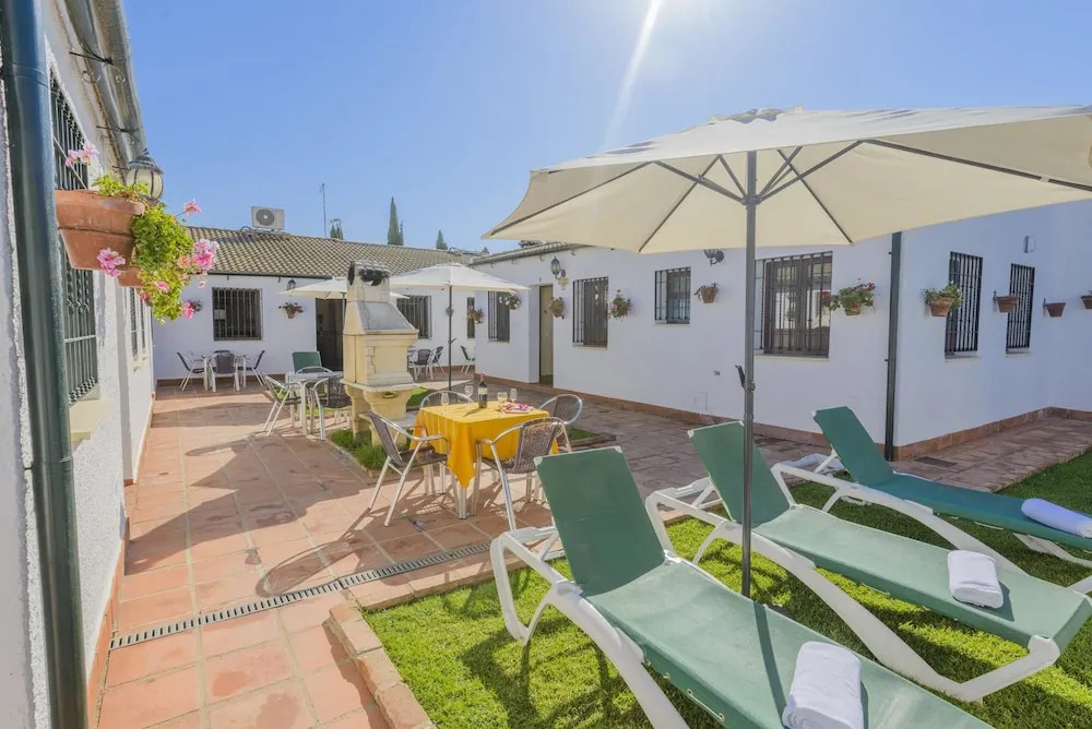 Villa With 10 Bedrooms in Rivero de Posadas, With Indoor Pool and Furn