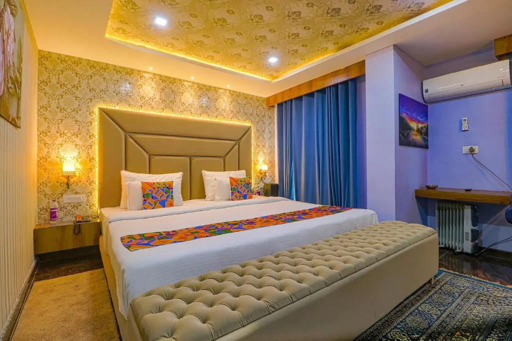 FabHotel Prime Z Grand