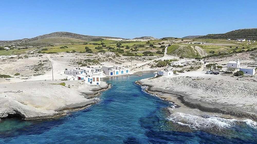 Milos Gem Suites Inn