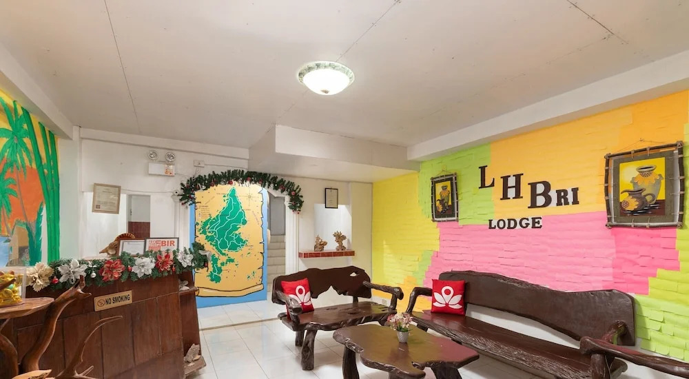 ZEN Rooms LH Bri Lodge Siargao