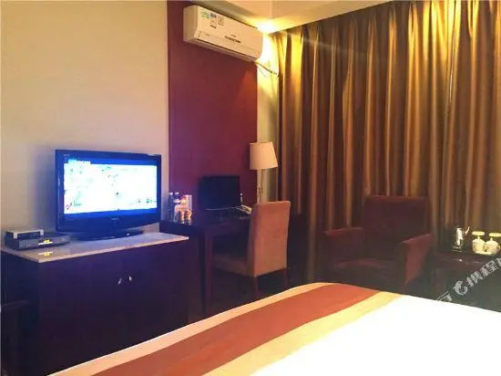 Junyue Holiday Hotel