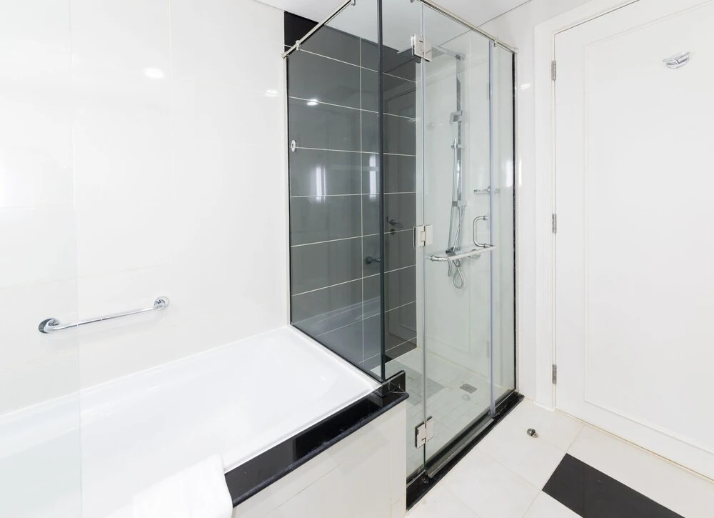 Maison Privee - Luxury Urban Retreat w/ Burj Khalifa Views