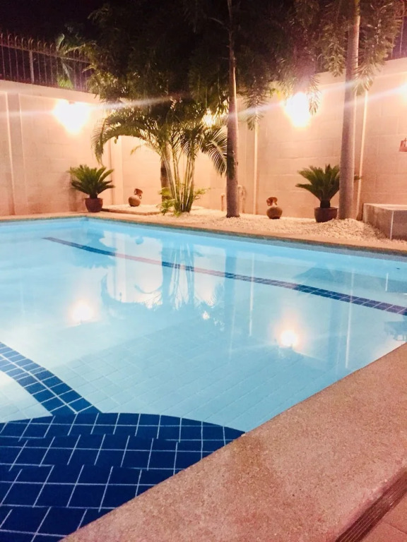 Tres Belle Maison Piscine Privée