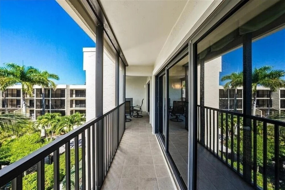 Sea Oats 335 2 Bedroom Condo by RedAwning