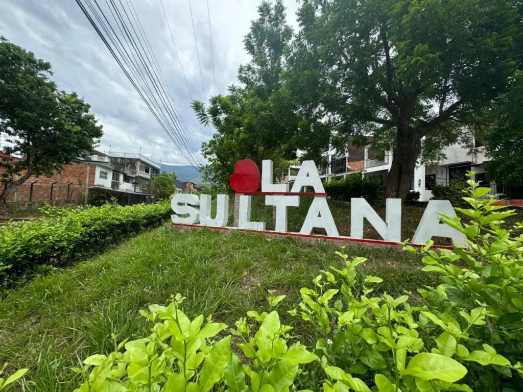 101 SANTYS HOUSE MELGAR apartamento amoblado para 6 personas