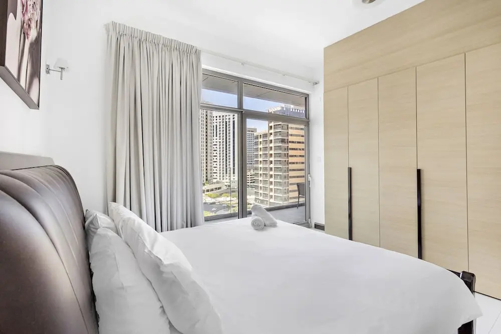 WelHome - Urban Retreat With Terrace And City Views