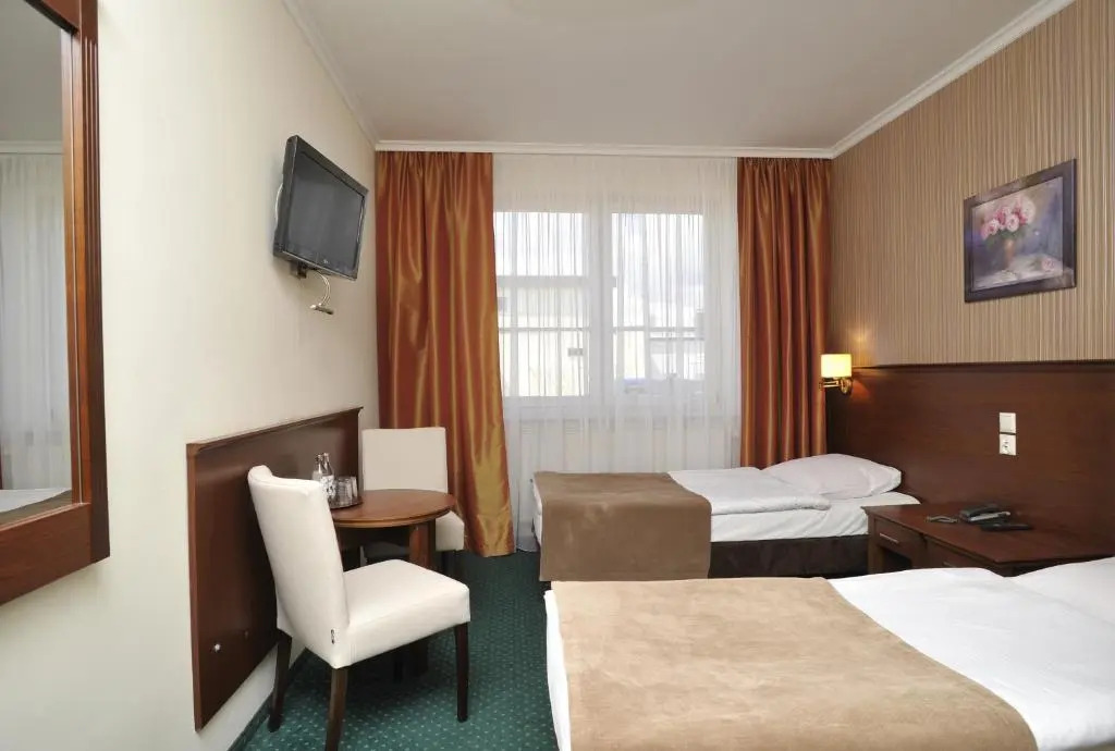 Hotel Lotos