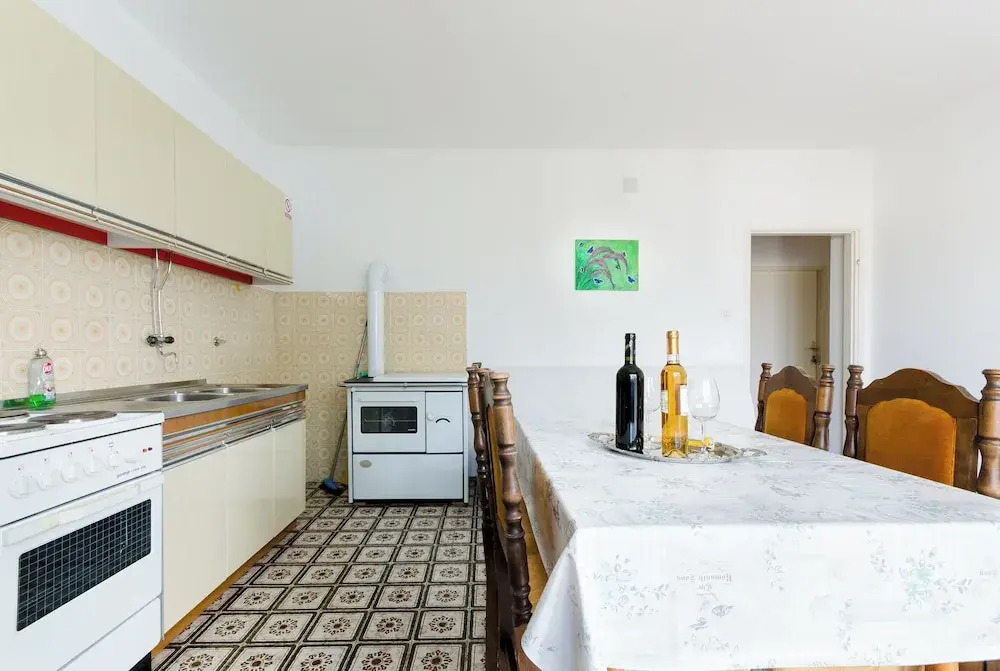 Apartment Josip