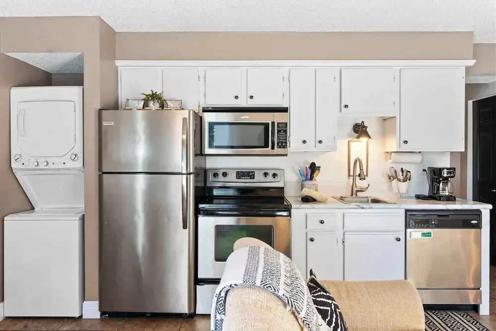 Branson Vacation Station - Charming 1 BDR Condo in the Middle of Everything!