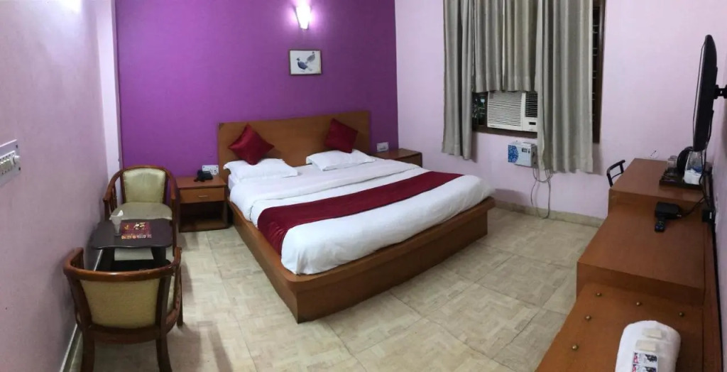 Hotel Magnet House