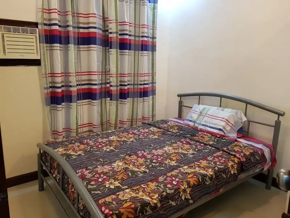 European Condo Rentals Toril