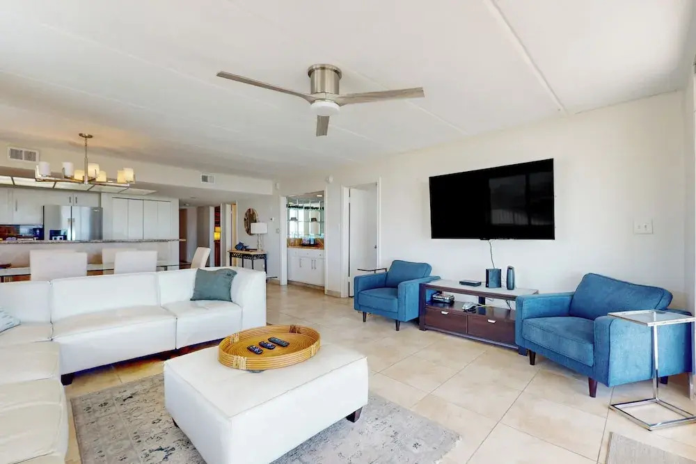 Luxe Corner 3br, Gulf View: Suntide III - Unit 410