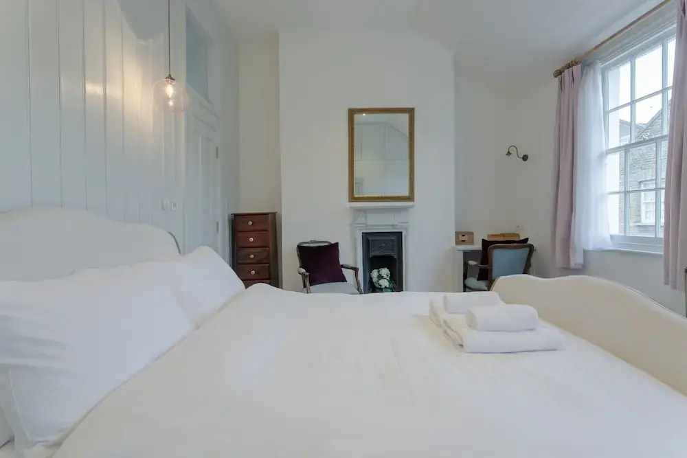 3 Bedroom Property in Whitechapel