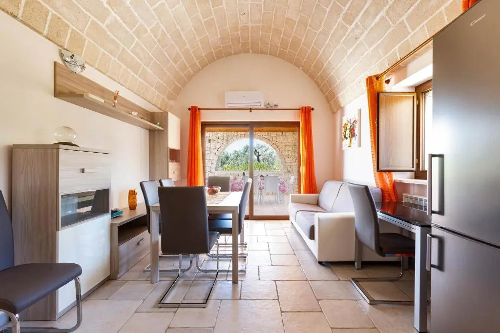 1963 Villa Ajeni by Perle di Puglia