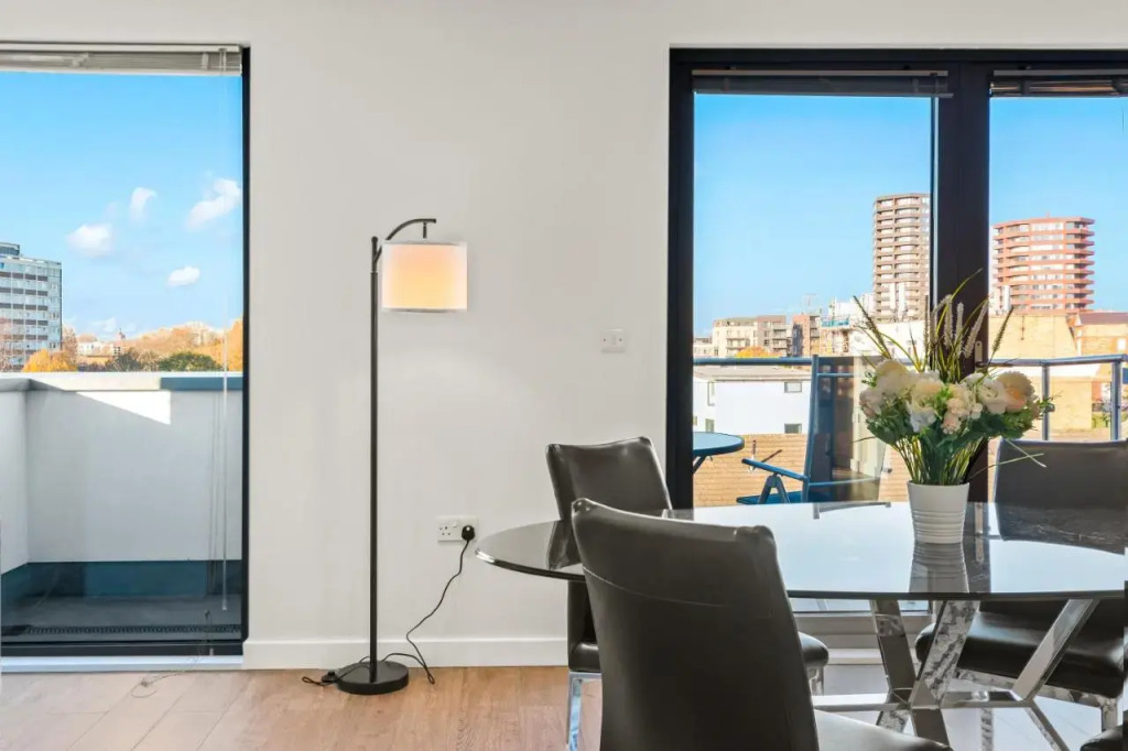 Tower Hill Serviced Apartments