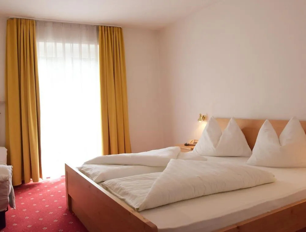 Hotel Pension Schweitzer