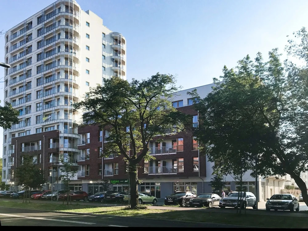 4UApart-Apartment Platan Tower Paradiso