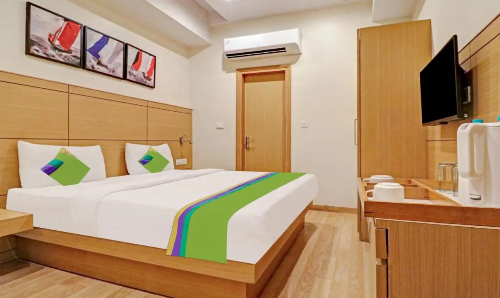 Treebo Galaxy Rooms