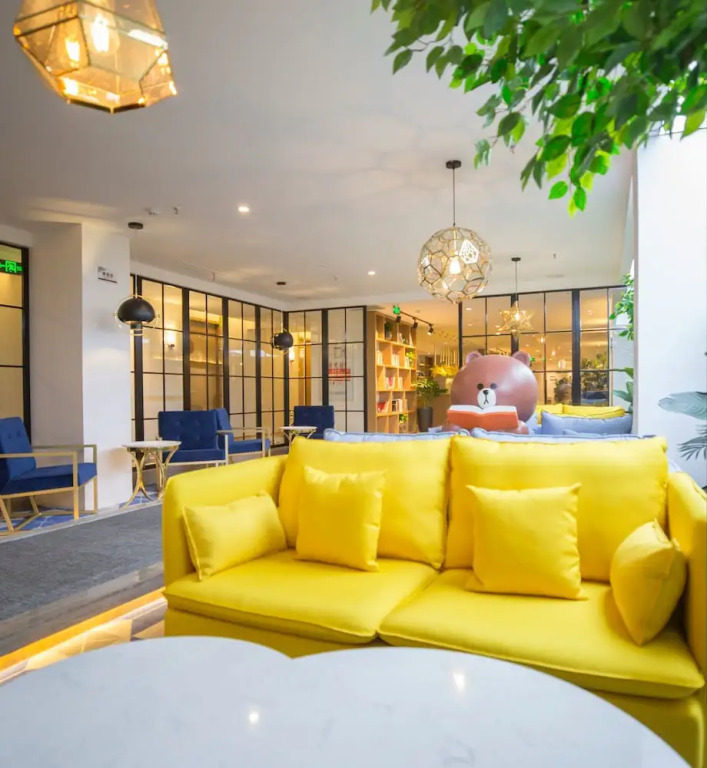 Weiyang Creative Hotel Chongqing Nanbin