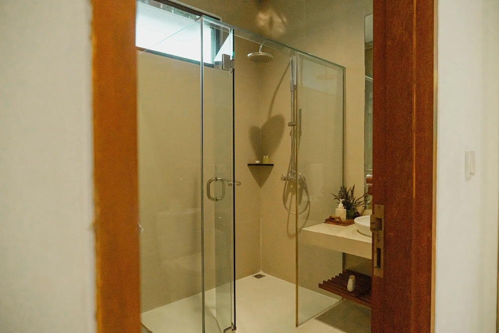 Ohara City View Villa 5 Bedrooms With a Private Heated Swimming Pool and a Billiard Table