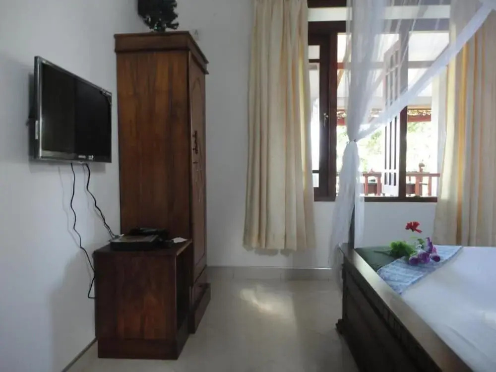 Sapara River Guest 600m Beach