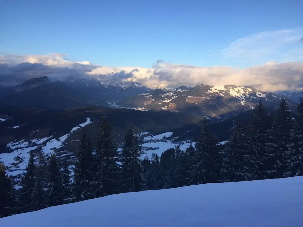 Panoramic hut in the ski Area
