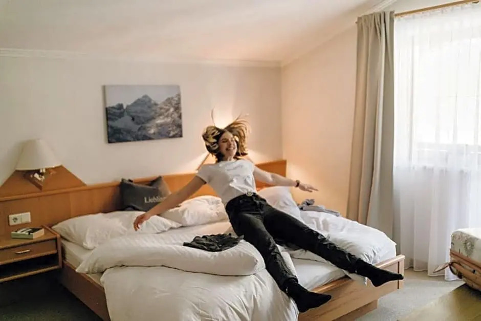 Hotel Dorfcafe Unken