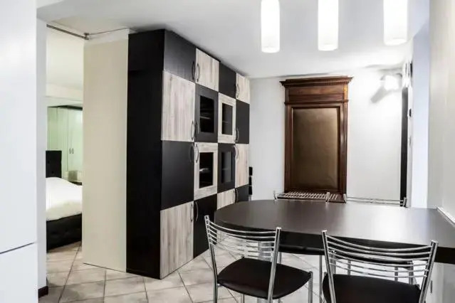 Interno 1