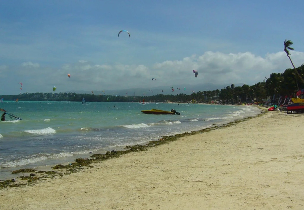 Sunrise Palais Boracay