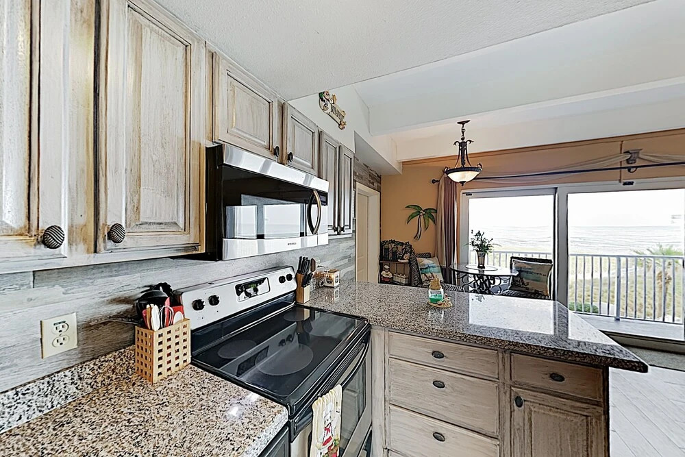 Stylish Gulf-front Getaway - Heated Pool & Hot Tub 2 Bedroom Condo