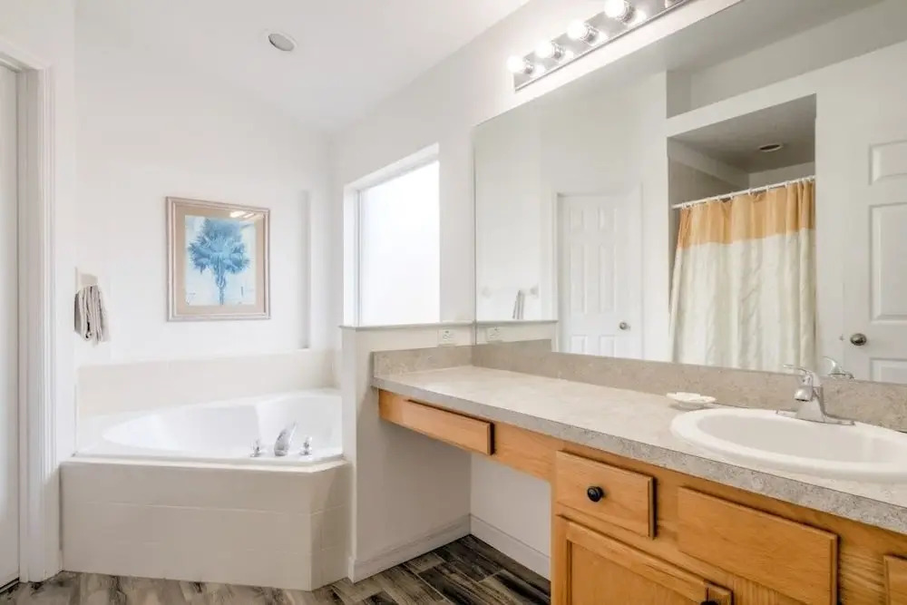 Pool/spa Beautiful View Area! 4 Bedroom Home by RedAwning