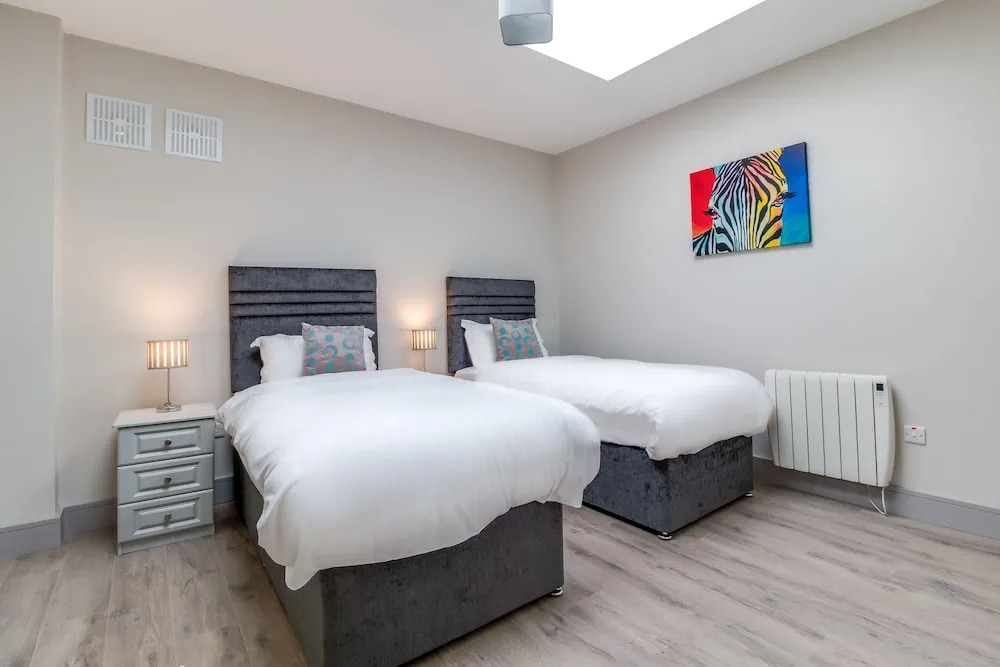 Central Park Apartment 3