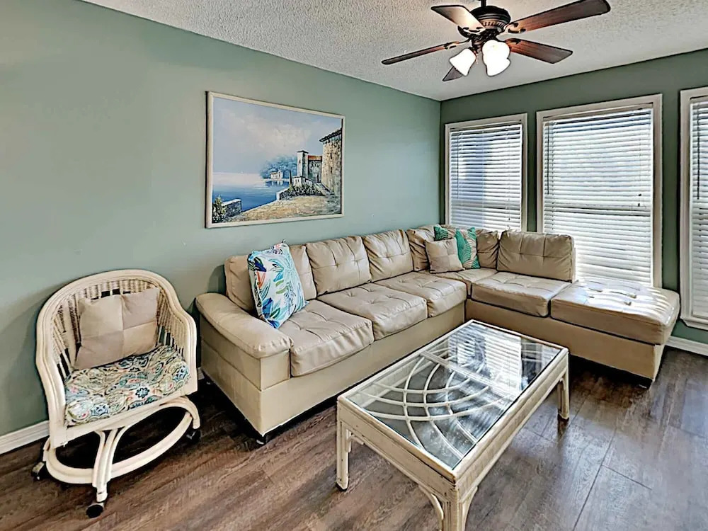 La Bahia #125 by Southern Vacation Rentals