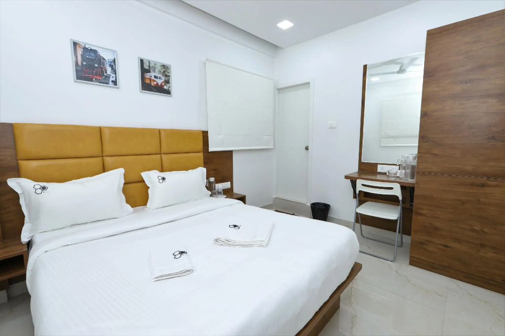 Sira Rooms