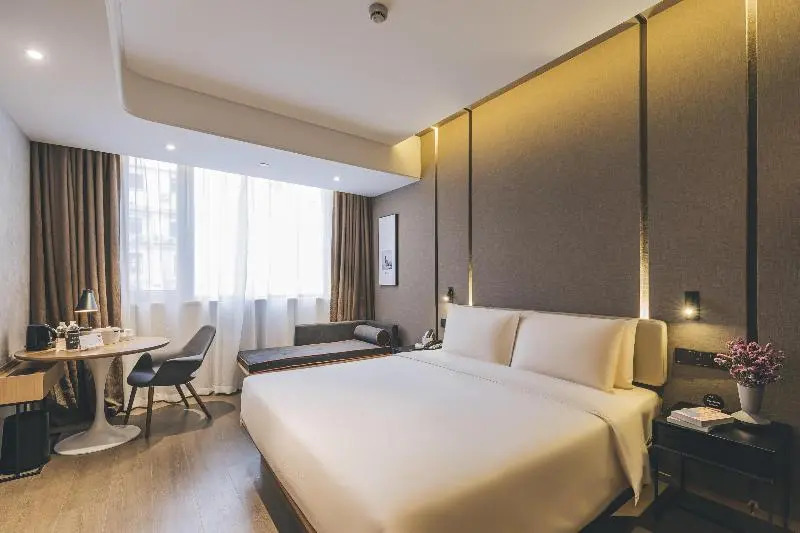 Atour Hotel Nanjing East Road The Bund