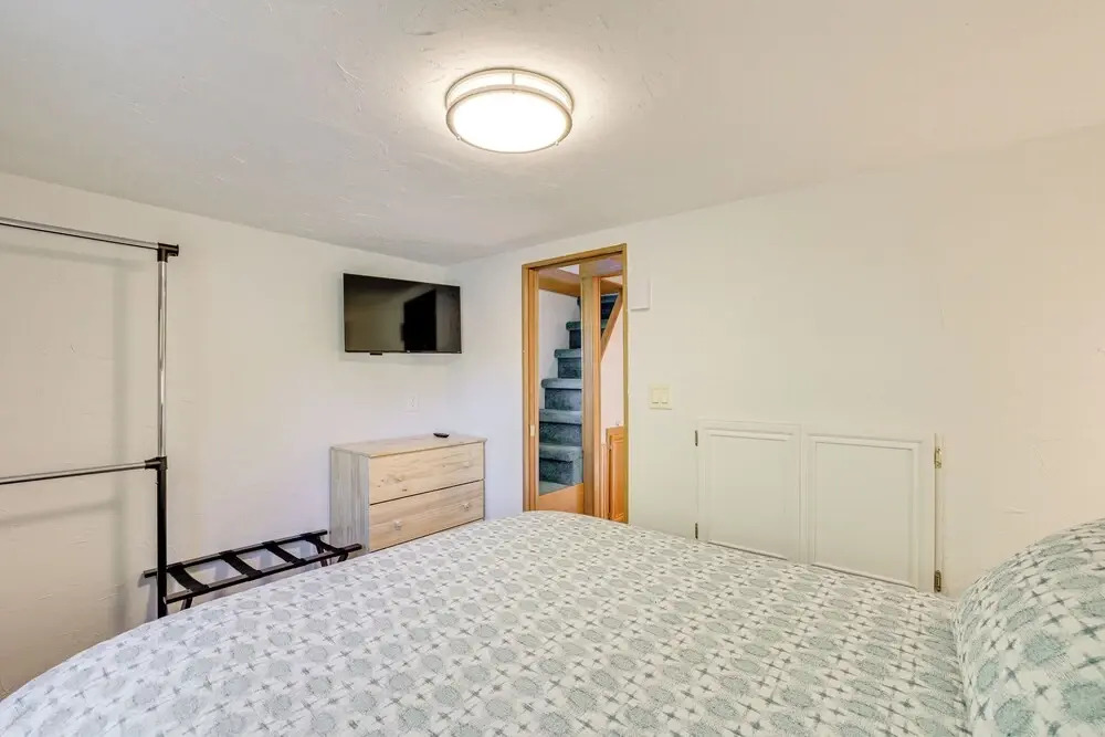 4 Mi to Ski Resort: Pet-friendly Breck Cabin