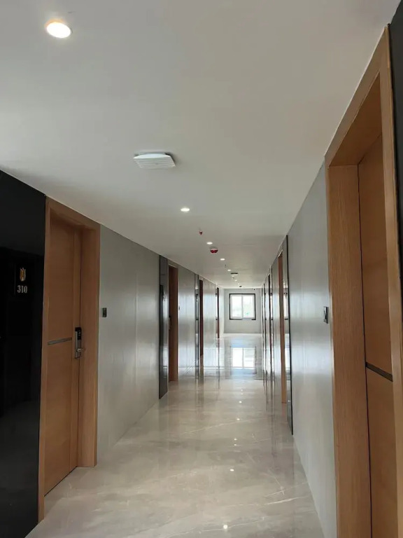 Hotel Tulips Grand