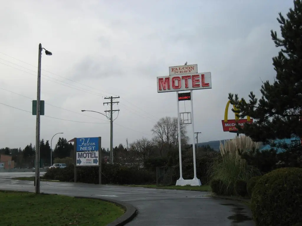 Falcon Nest Motel