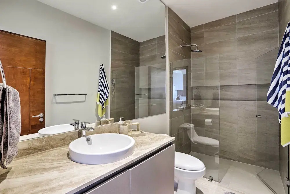 Luxe Cabo Condo w/ Ocean Views + Amenities!