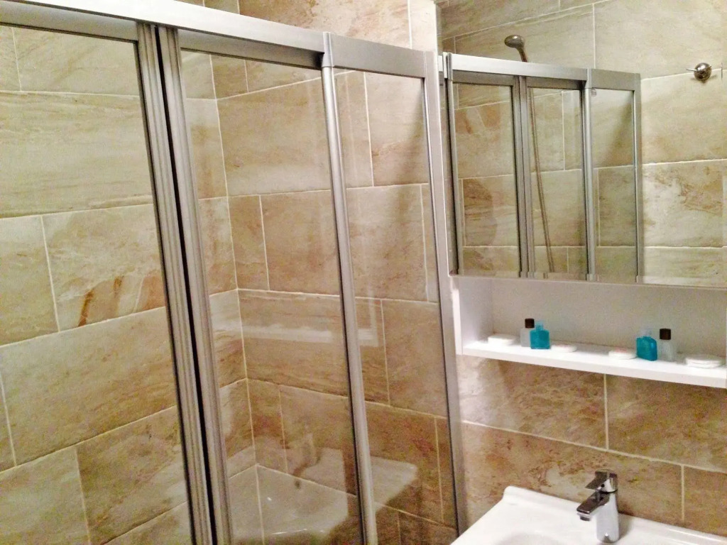Atrium Suites