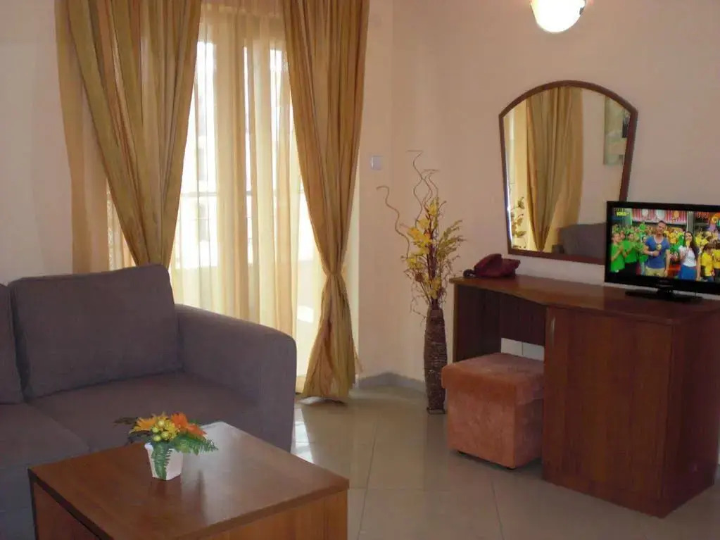 Tabanov Beach Hotel