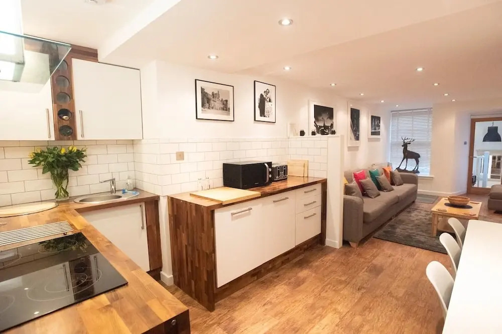 Photographer's Base - Georgian New Town Sleeps 7