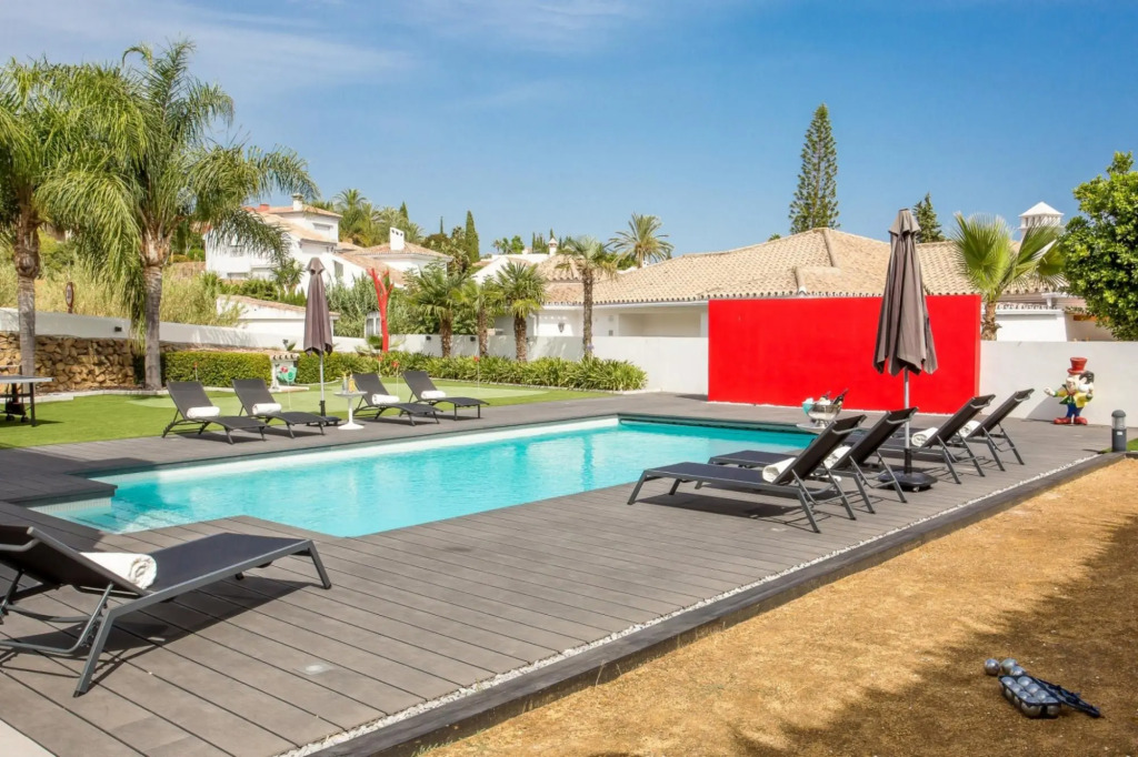 Fantastic Luxury Villa Near Marbella