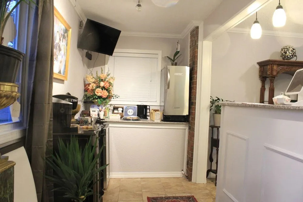 Brydan Suites