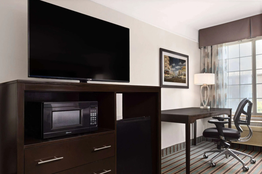 La Quinta by Wyndham Bakersfield North