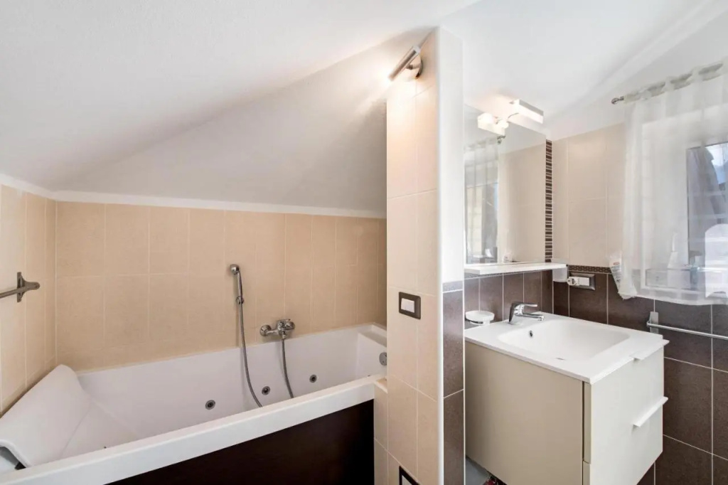 Colonno Penthouse