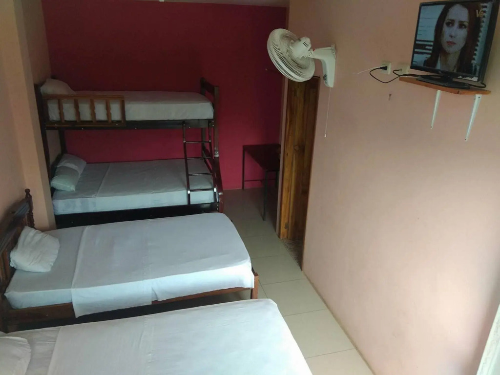 Hostal Alcazaba