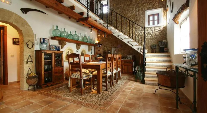 Villa SERGI