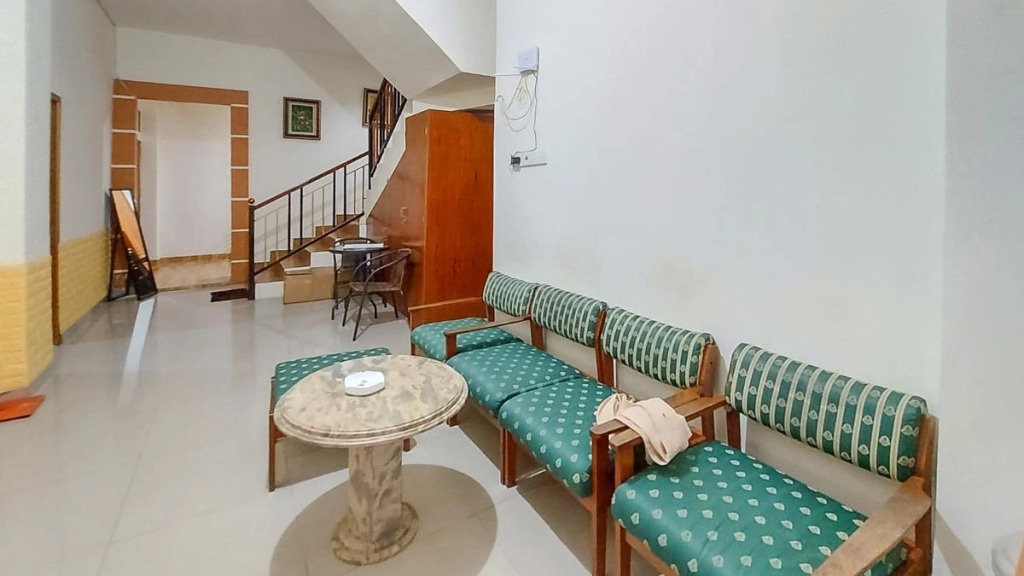 Enine Homestay Makassar RedPartner
